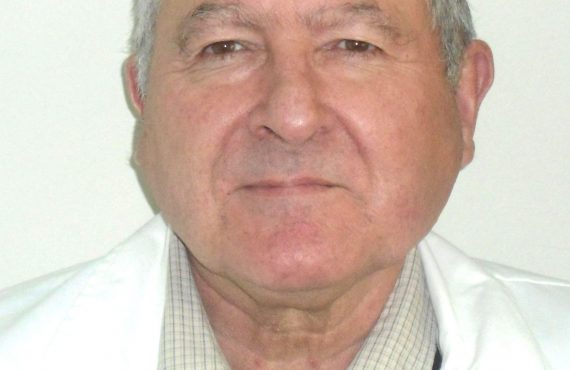 Dr. Marcelo Ríos